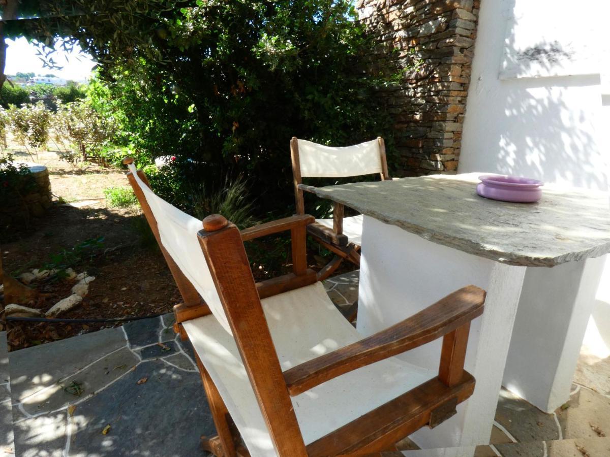 Το Κατἑ Aparthotel Artemonas Exterior photo